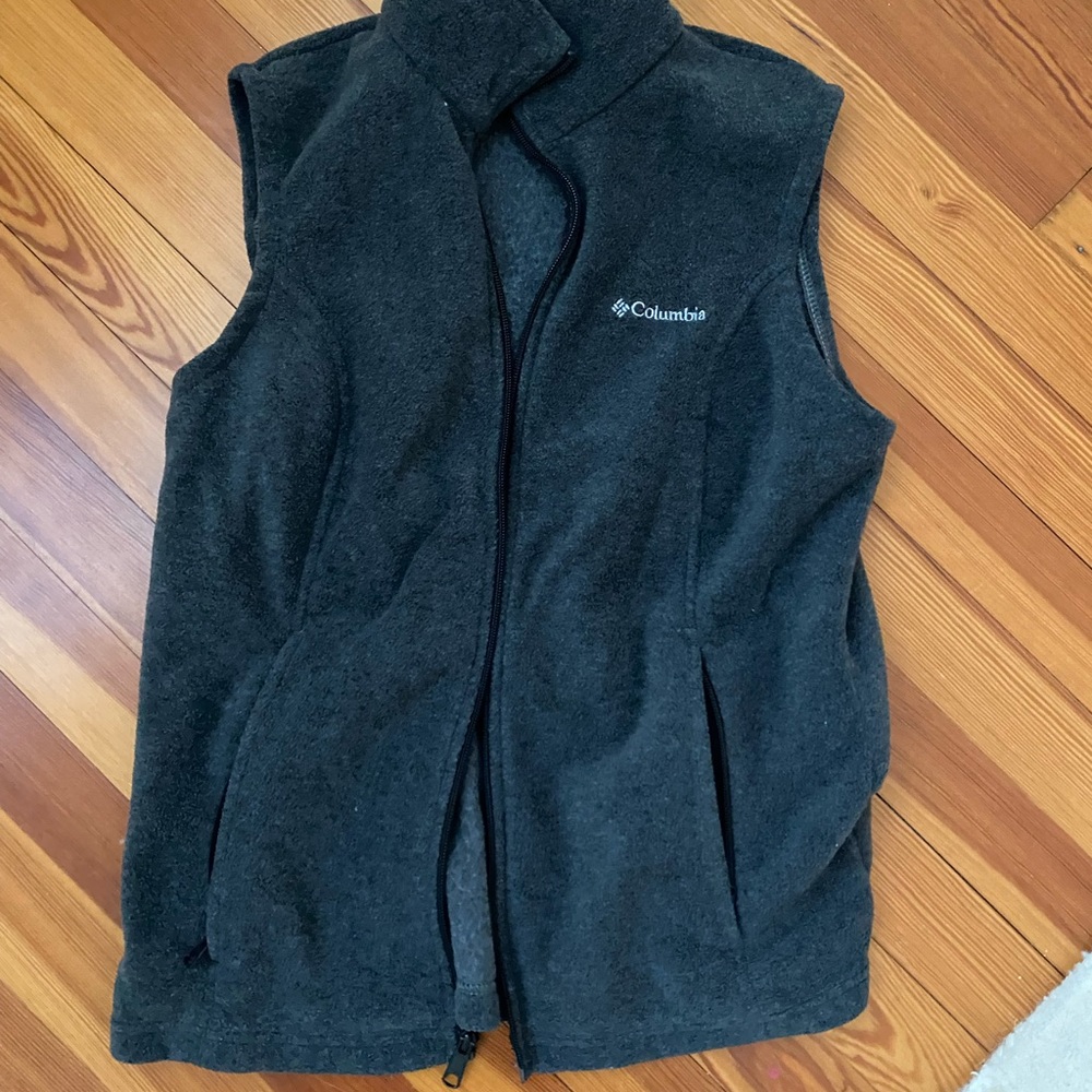 Grey Columbia Vest size M